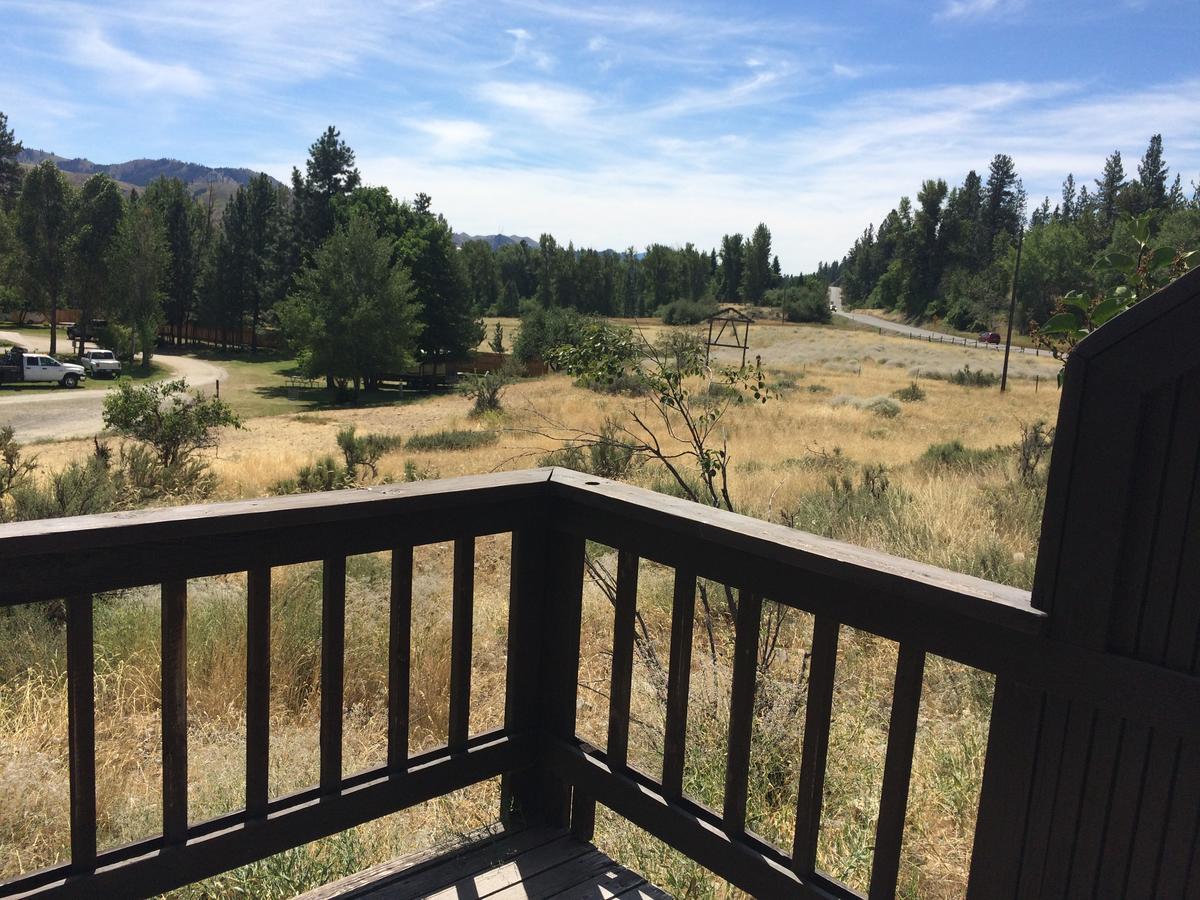 Winthrop Mountain View Chalets エクステリア 写真